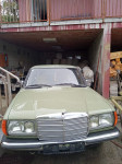 Mercedes-Benz 123, 200 D