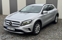 Mercedes-Benz GLA klasa 220 CDI automatik//ODLICNO STANJE//PUNO OPREME