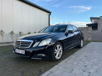 Mercedes E-klasa 250 CDI ** 150 kw * 6 brzina * Navig * kamera * led *