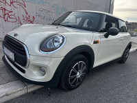 MINI One Diesel F56 TOP STANJE G 2017