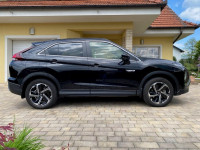 Mitsubishi Eclipse Cross PHEV, kupcu poklon 14 dana ljetovanja