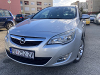 Opel Astra 1,4 automatik