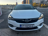 Opel Astra 1,5 D. G 2021/10 mjesec Top stanje Servisna Reg 10/2025