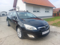 OPEL ASTRA 1.7 CDTI-AUT.KLIMA,TEMPOMAT,N.GUME M+S,POTVRDA KM,ODLIČNA!