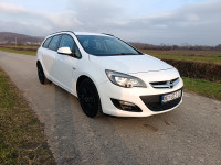 Opel Astra Karavan