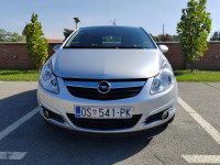 Opel Corsa 1,2 16V / 13.000 km / reg. 6/25
