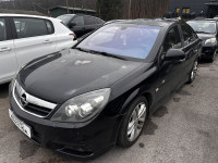 Opel Vectra 1,9 CDTI,SPORT,NAPRAVLJEN VELIKI SERVIS,REG. DO 06.2025