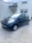 Peugeot 107 1,0 **KLIMA**