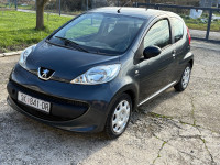 Peugeot 107 1,0 urban od prvog vlasnika