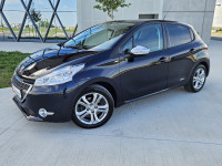 Peugeot 208 1,2 PureTech STYLE,TOP STANJE