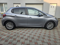 Peugeot 208 1,5 BlueHDI   ALLURE full oprema