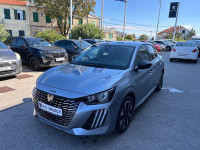 Peugeot 208 Allure 100 - RABLJENO - KAMATA 4.95%  RATA 247€ -REG 1 GOD