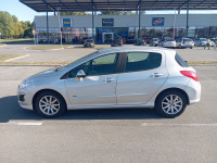 Peugeot 308 1,6 HDi 2013 god. Top stanje HR auto