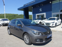 Peugeot 308 Allure 1,2 PureTech 130ks / JAMSTVO + REGISTRACIJA