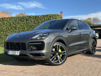 Porsche Cayenne Coupé E-Hybrid 22" *garancija*