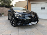 Renault Clio 1.0 benzin,Limited,samo 18000km,Kao nov!!!