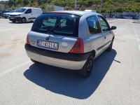 Renault Clio 1,2 8 v , registriran