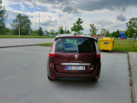 Renault Grand Scenic dCi 130