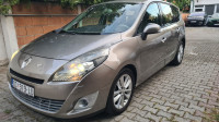 Renault Grand Scenic Luxe Privilege 2,0 dCi 150 KS AUTOMATIK