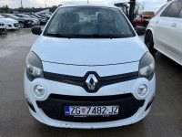 Renault Twingo 1,5 dci 2013 god. reg 9/2025 na ime kupca prodajem