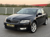 Škoda Octavia 1,6 TDI DSG ALU/TEMPOMAT/MF VOLAN/SERVISNA