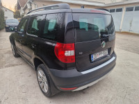 Škoda Yeti 2,0 TDI pocinčan kao nov 1.lak i 1.vlasnik mog pl karticama