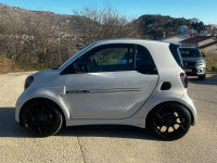 Smart EQ fortwo ULTIMATE 125R 1OF1 JBL#PANO#KOŽA#CHALK GREY#