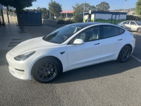 Tesla Model 3 standard range- rear wheel drive