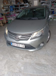 Toyota Avensis Wagon 2,0 D-4D Sol