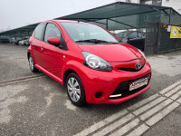 Toyota Aygo 1,0 VVT-i Cool / REG 1 GOD - 12 MJ JAMSTVO !!