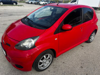 Toyota Aygo 1,0 VVT-i KLIMA NAVIGACIJA REG 11/2025