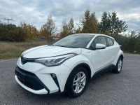 Toyota C-HR 1,8 hybrid*40 god.svojim kamionima uvozimo po narudžbi*