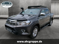 Toyota Hilux 2.4D *40 god. svojim kamionima uvozimo po narudžbi*