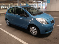 Toyota Yaris automatik 84tkm , registrirana godinu dana , Klima , serv