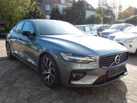 Volvo S60 T5 R-design LED navi koža gr.sj. keyless kamera