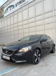 Volvo V40 D3. Momentum