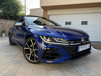 VW Arteon R 2,0 TSI,235kw,R Performace paket,panorama,full max,top!!!