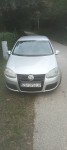 VW Golf 5 2,0 FSI GT malo km.