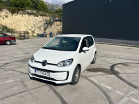 VW Move Up! 1,0 REG. GODINU DANA