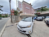 Yaris 1,3 VVT-i Sport automatik/PANORMSKI KROV/NAVIGACIJA/KAMER PARKIN