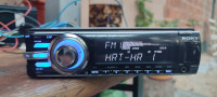 Auto radio CD MP3 AUX ,USB Sony CDX - GT 630 UI potpuno ispravan