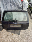 Ford focus staklo 2004-2011