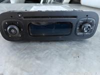 Fiat 500 radio