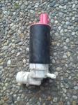 Toyota Yaris 1999-2005 pumpica za vjetrobran - original