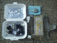 Toyota Yaris 2003-2005 1.0 4 cil. ECU / centrala / kompjuter motora