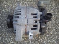 Toyota Yaris 2006-2011 benz. 1.0 - alternator original - 139tkm !!