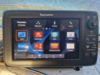 Raymarine c95+cp200 akcija