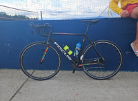 Cestovni bicikl Focus Izalco AL 105