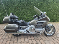 Honda GOLDWING 1800 1800 cm3