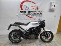 Husqvarna VITPILEN 401 ABS, NOVI MOTOR 373 cm3